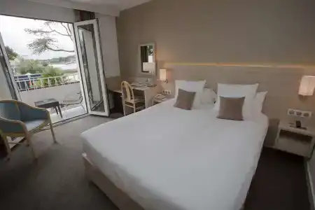 Best Western Le Roof - 174