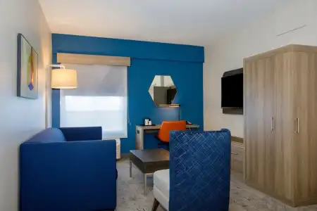 Holiday Inn Express Tampa N I-75 - University Area by IHG - 65