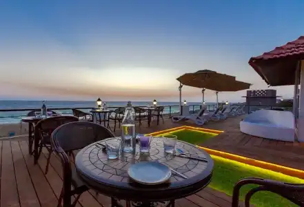 Royale Exotica - 12