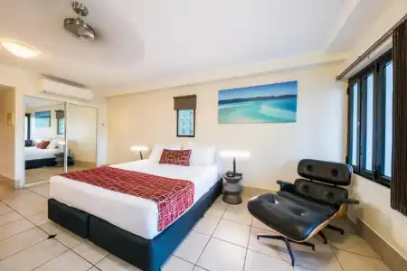 at Waterfront Whitsunday Retreat - 50