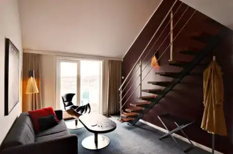 Scandic Front - 57
