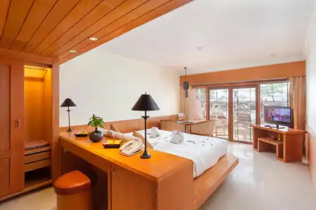 Seaview Patong - 38