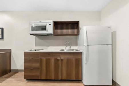 Woodspring Suites Billings - 56