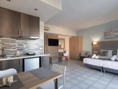 Aristo Apartments - 24