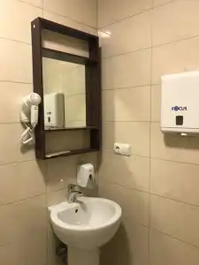 Scary Hostel - 9