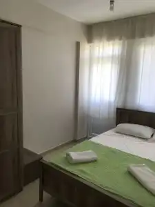 Mina Grand - 23