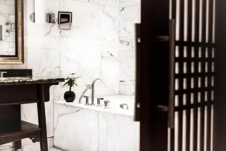 Shangri-La - 11