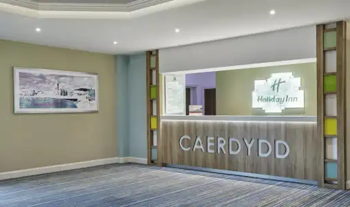 Holiday Inn Cardiff - North M4 - 0