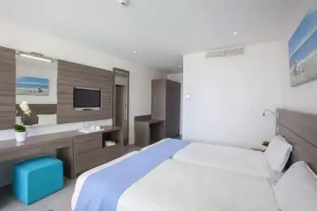 Limanaki Beach - 81