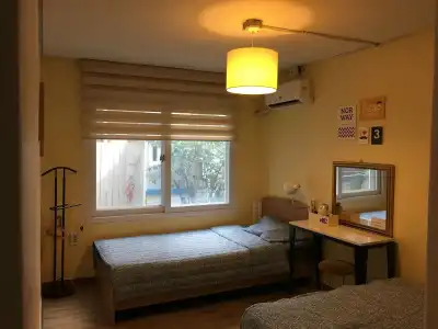 Hongdae Style Guesthouse - 4