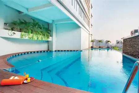 Harris Suites fx Sudirman - 10