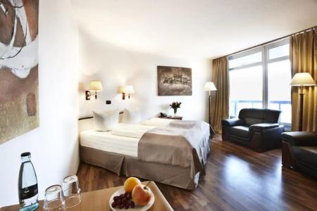 Ploener See by Tulip Inn - 36