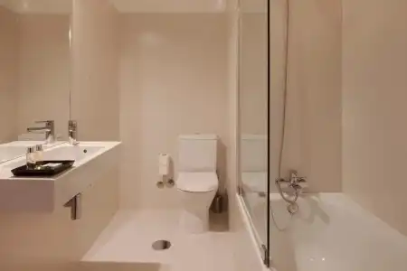 Cale Guest House - 17