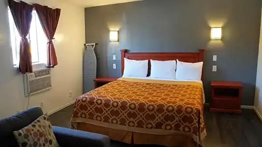 Paradise Inn & Suites - 33