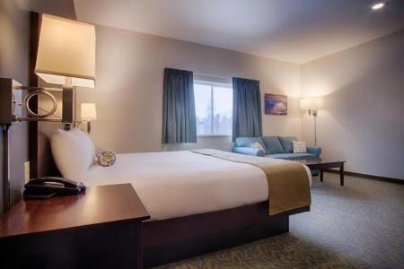 Sun & Ski Inn and Suites - 89