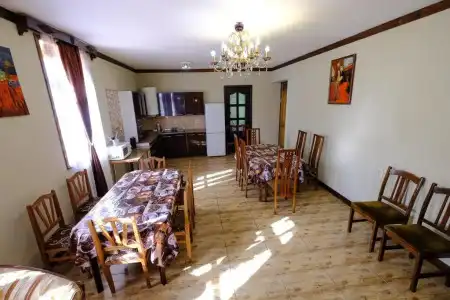 Nanila Guesthouse - 0