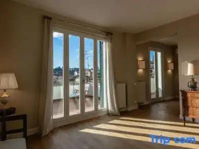 Residenza d'Epoca Antica Torre di Via Tornabuoni - 177