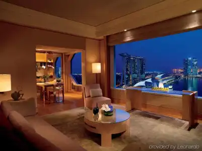 The Ritz-Carlton, Millenia - 13