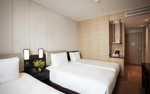 Crown Park Myeongdong - 36