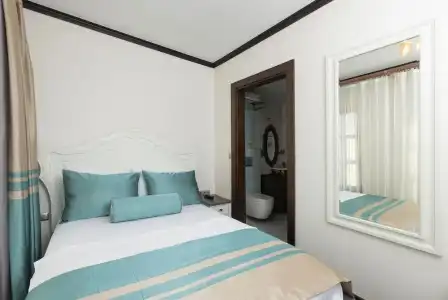 Marina Foça - 26