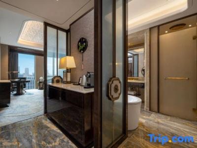 Wanda Reign Chengdu - 74