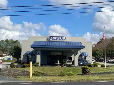 Fairview Inn Airport - 0