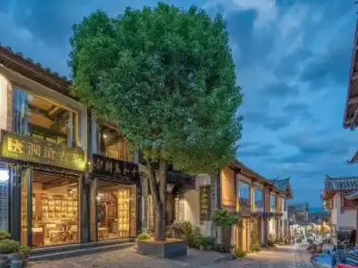 Lijiang Ten Courtyard Inn - 0