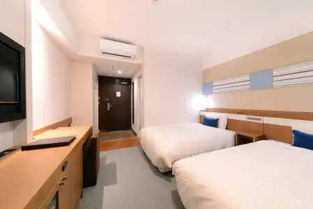 Vessel Campana Okinawa - 14