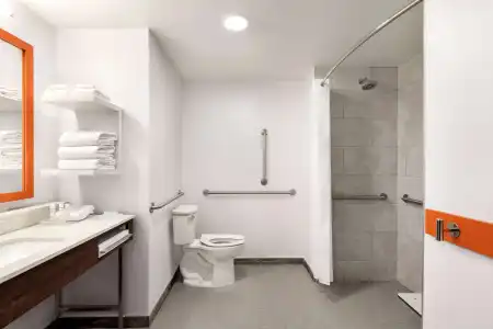 Hampton Inn Indianapolis Downtown IUPUI - 7