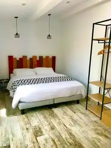 Hôtel Les Volets Rouges - Cassis - 61