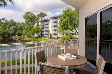 Marriott's SurfWatch - 83