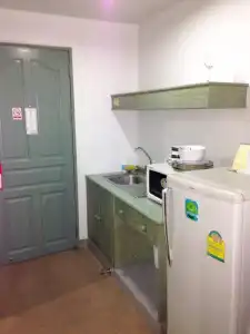 Lee Place - 13