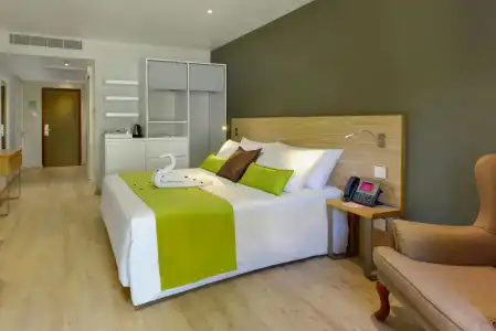 Mauricia Beachcomber Resort & Spa - 1