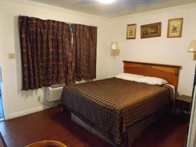 City Center Motel - 1