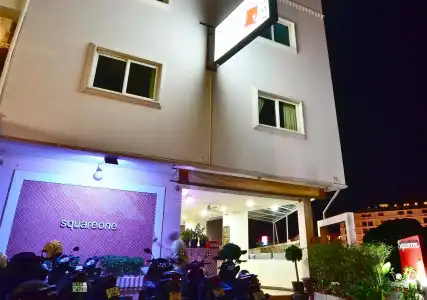 Square One Patong - 12