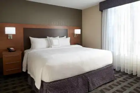 TownePlace Suites by Marriott Windsor - 27