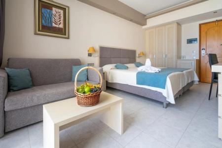 Kamari Beach - All inclusive - 4