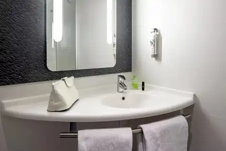 ibis Sevilla - 30