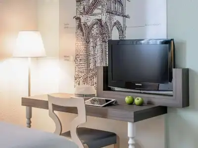 ibis Styles - 35