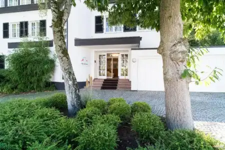 Villa im Park - 17