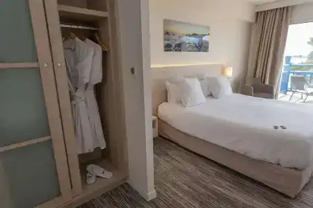 Best Western Le Roof - 209