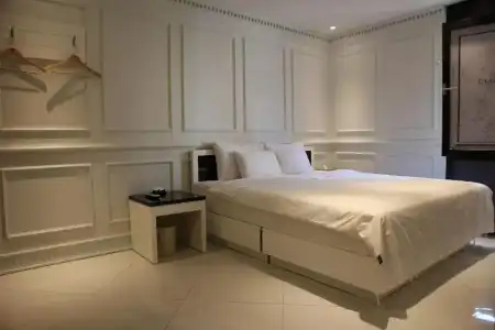 Cullinan Jongno - 114