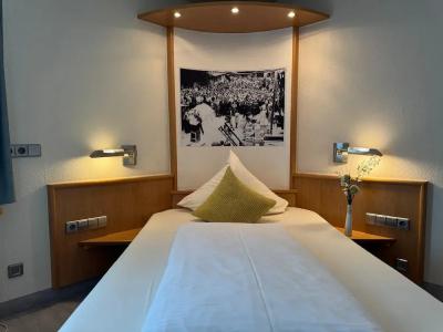 Mirage City Stuttgart Zentrum - 23