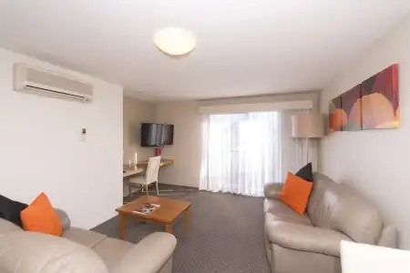 The Old Woolstore Apartment - 3