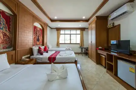Magnific Patong - 46