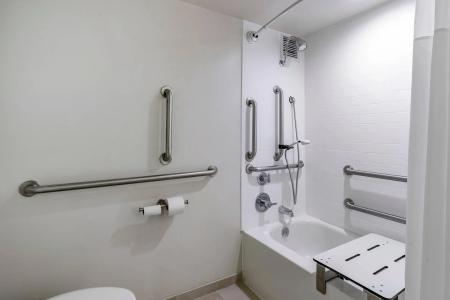 Mainstay Suites Lexington - 7