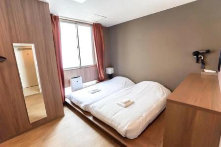 &AND HOSTEL SHINSAIBASHI EAST - 2