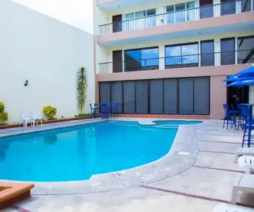 Ambassador Merida - 19