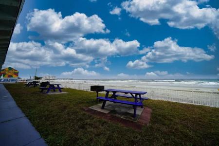 Sandals Inn - 69