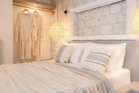 Derin Alaçatı - 106